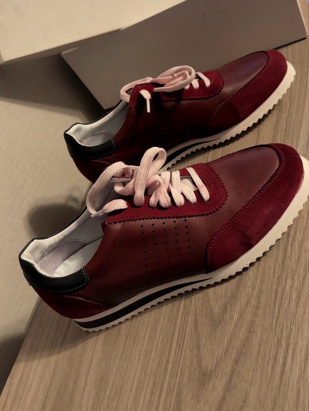 Men's Burgundy Lace-Up Casual Sneakers with White Sole
